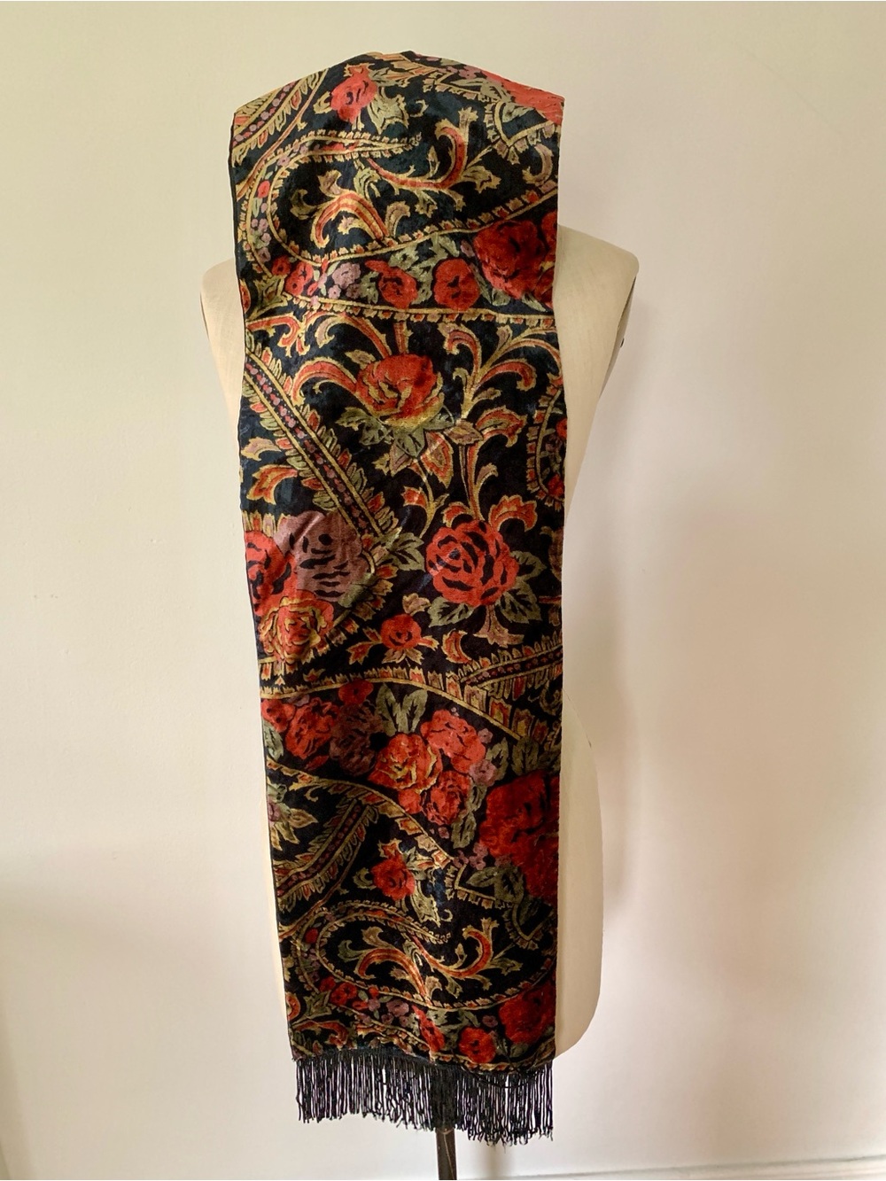 Velvet Roses Fringed Scarf - Picture 3 of 5